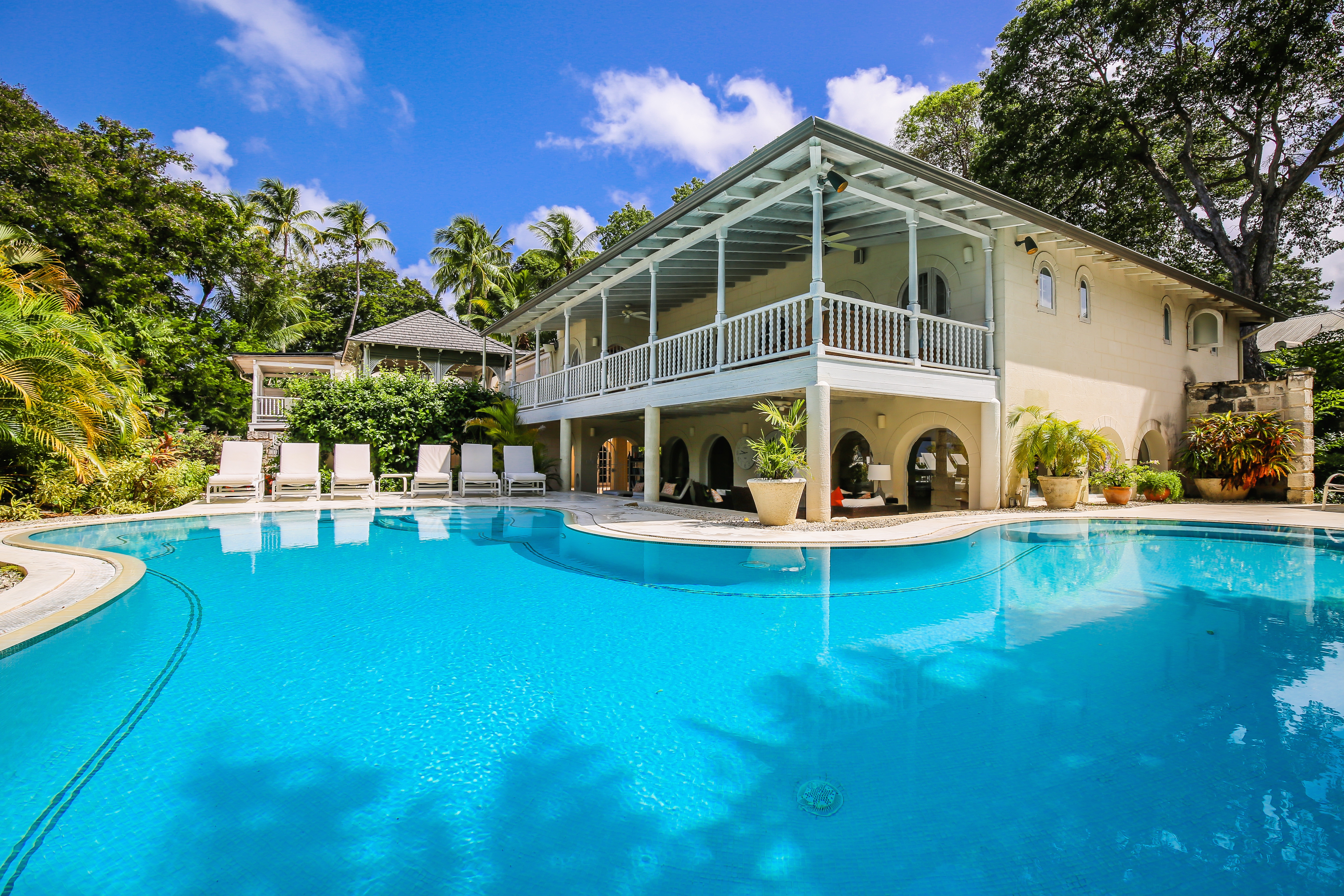 Pool and Heated Plunge Pool